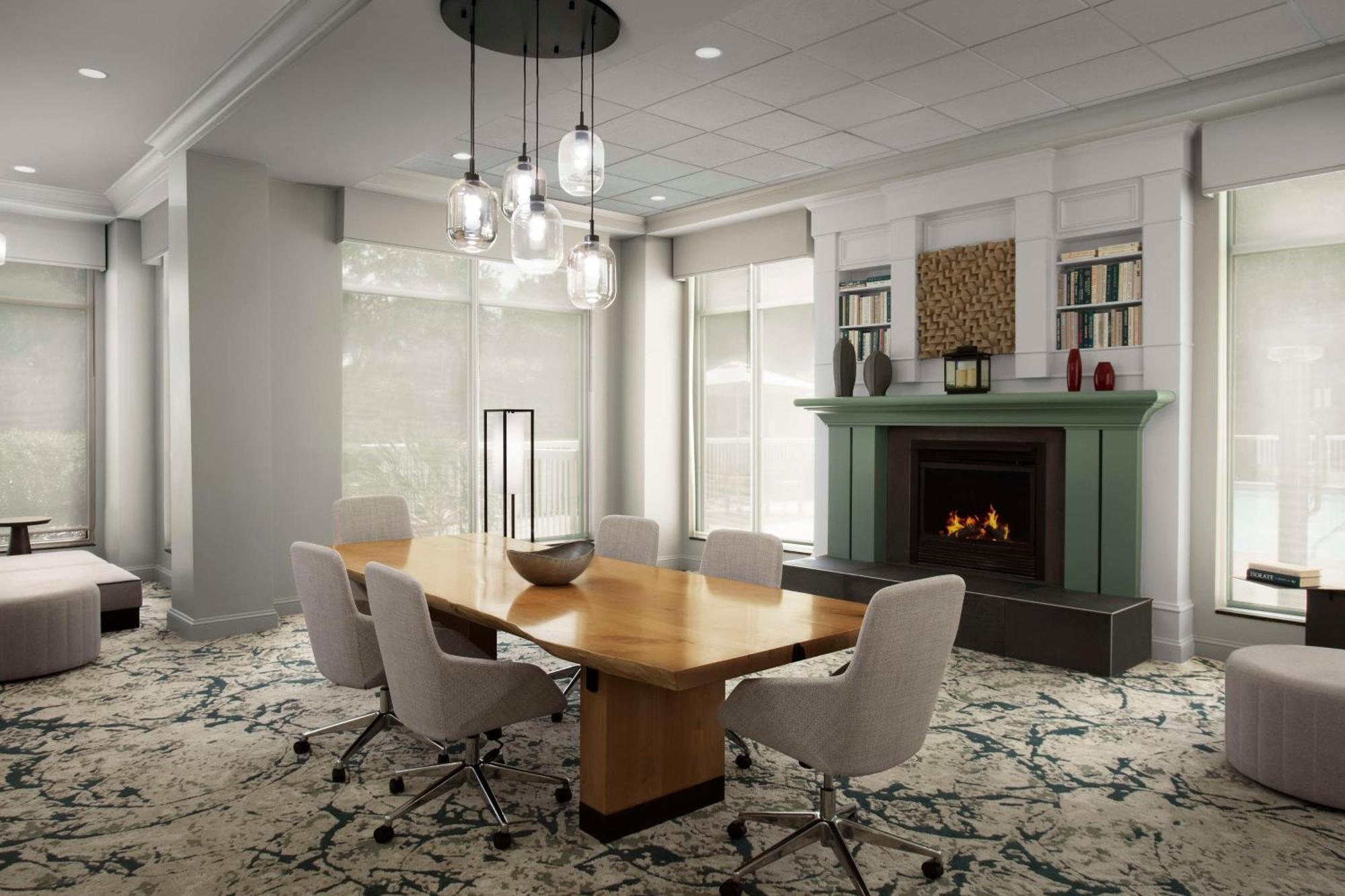 Hilton Garden Inn Gainesville Zewnętrze zdjęcie