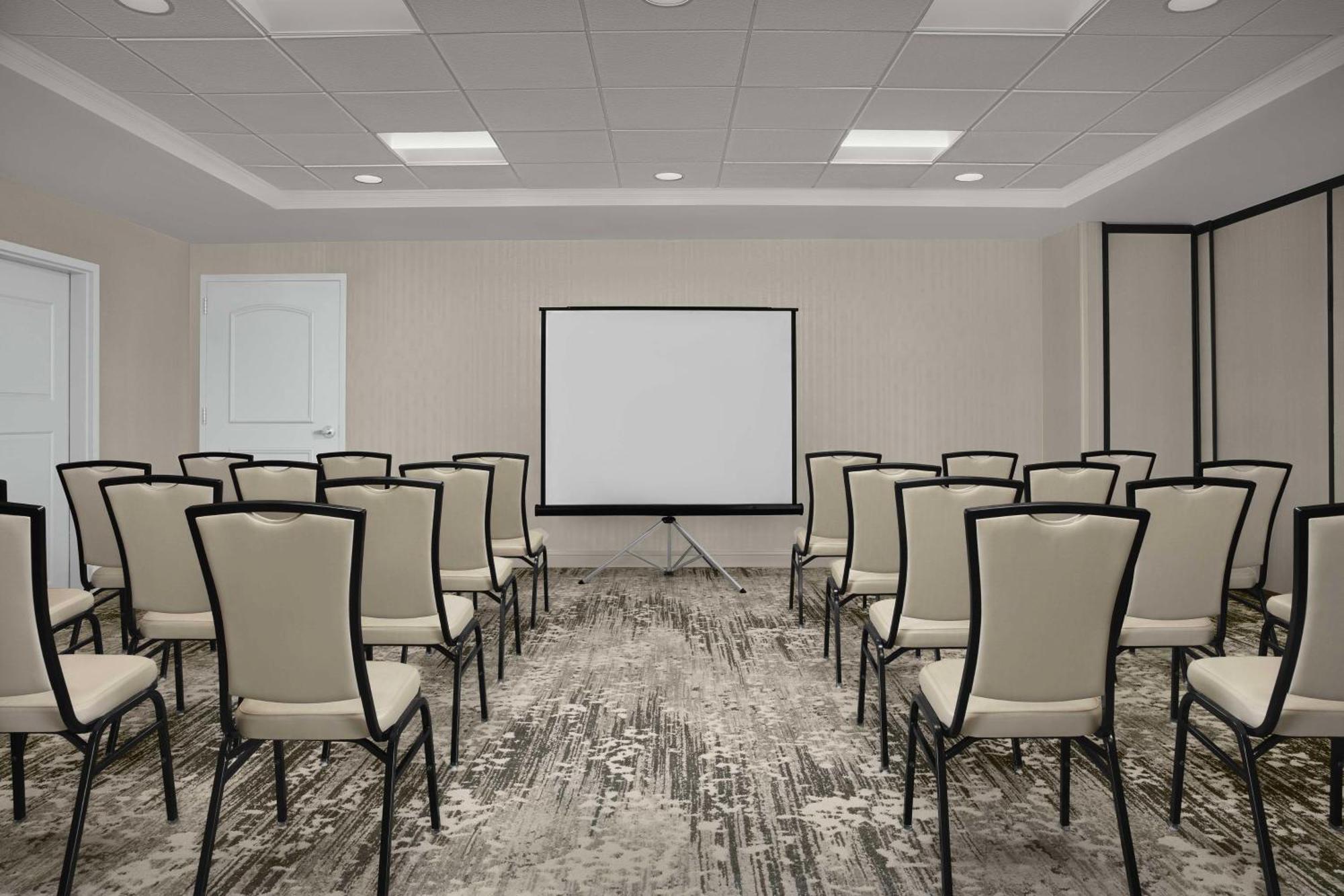 Hilton Garden Inn Gainesville Zewnętrze zdjęcie